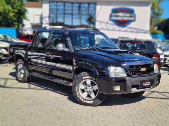 CHEVROLET S10 2.4 MPFI EXECUTIVE 4X2 CD 8V FLEX 4P MANUAL CHEVROLET S10 2.4 MPFI EXECUTIVE 4X2 CD 8V FLEX 4P MANUAL